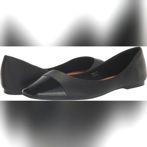Black Ballet Flats by Dolce Vita Size 8